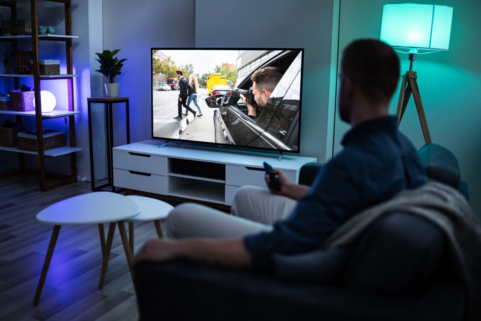 SHORT ESSAY LINEAR TV IS DEAD, LONG LIVE LINEAR TV ScreenVoice.cz