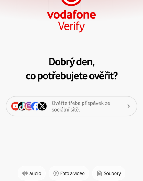 Obrazovka aplikace Vodafone Verify s možnostmi ověření obsahu ze sociálních sítí.